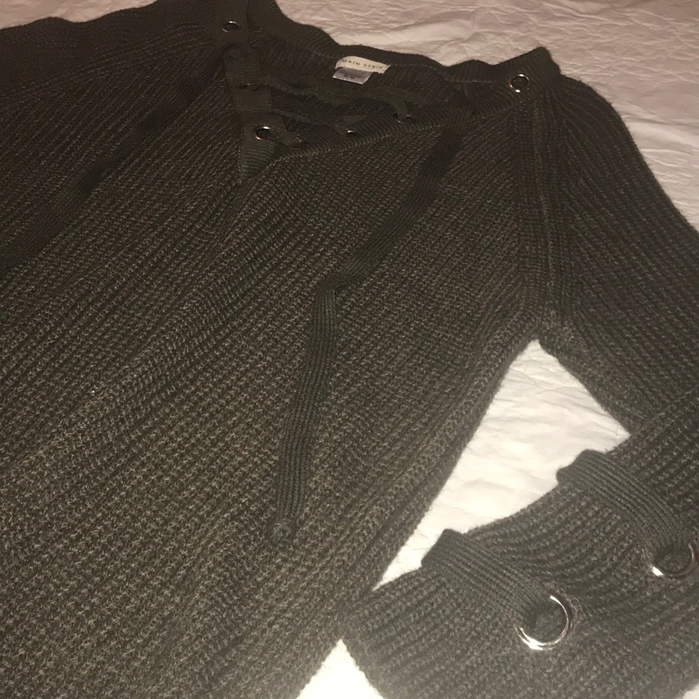 NWOT Olive Green Lace Up Sweater